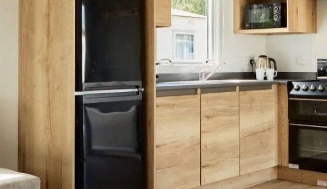 Billing Aquadrome Silver 2 Bed Caravan CD16