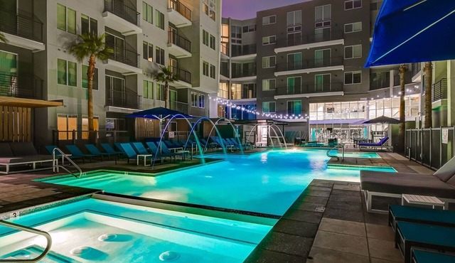 Biltmore Apartments By Landing