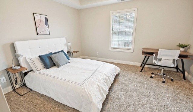 Biltmore Luxur 1513 #2 Townhomes l 2Bd 2 Bth