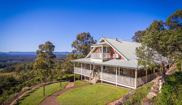 Bimbadeen Mountain House