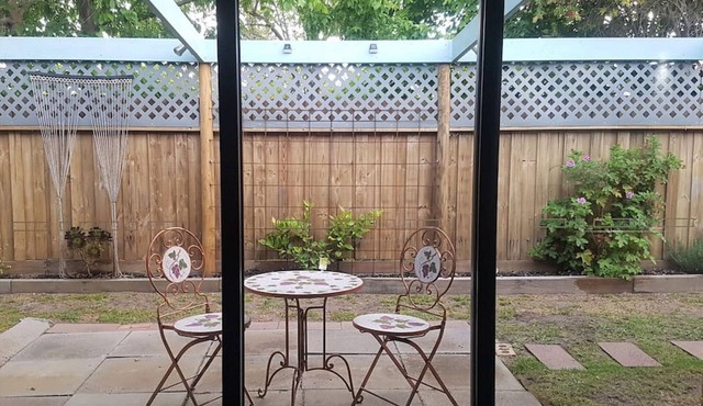 Bimble Beach Home 1 by Ready Set Stay- Close to the beach,WiFi,full linen&towels