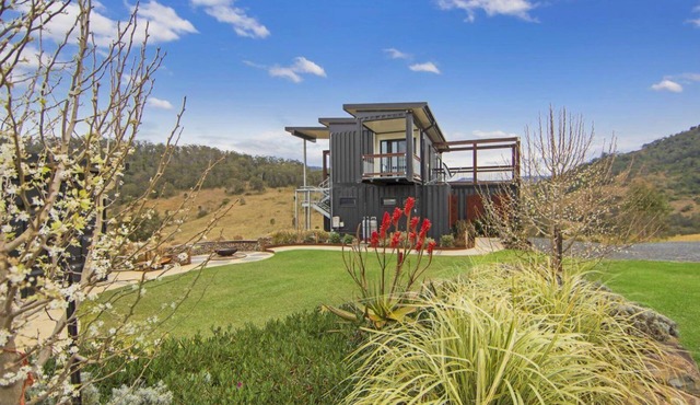 Bindera Container House