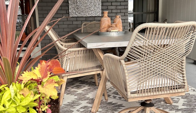 Birch Bayside Retreat - AC, Pet Friendly & Close to the Beach! Luxury 2 Bedroom