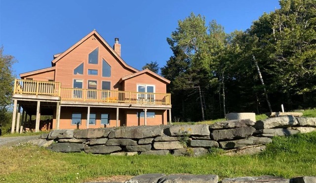 Birch Hill Hollow - Mt Snow & pool table