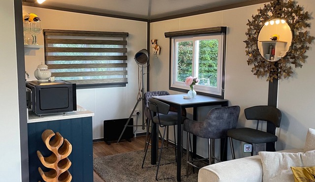 Birch Tree Lodge, Sleeps 4, Set in 3 Acres