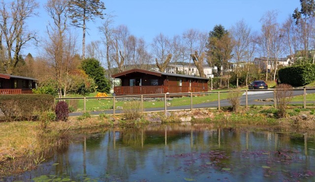 Birchlea - a lodge that sleeps 6 guests in 3 bedrooms