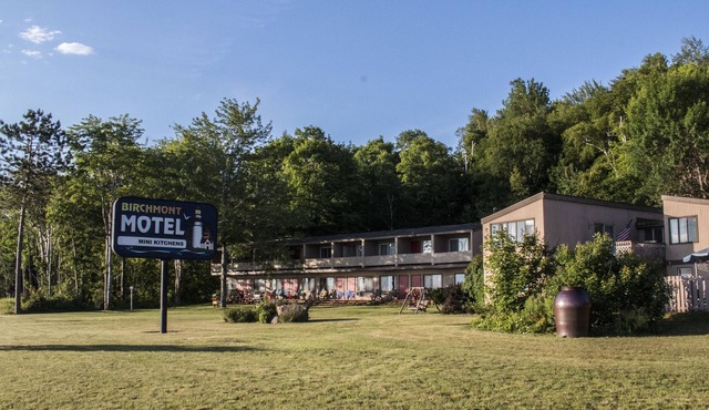 Birchmont Motel