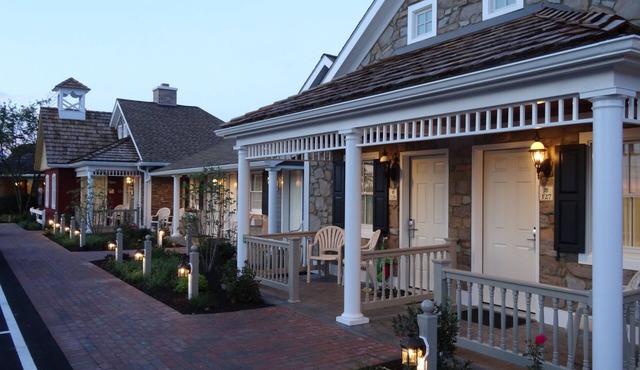 Bird in Hand Family Inn