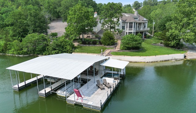 Birdnest - A Luxury Vacation Experience