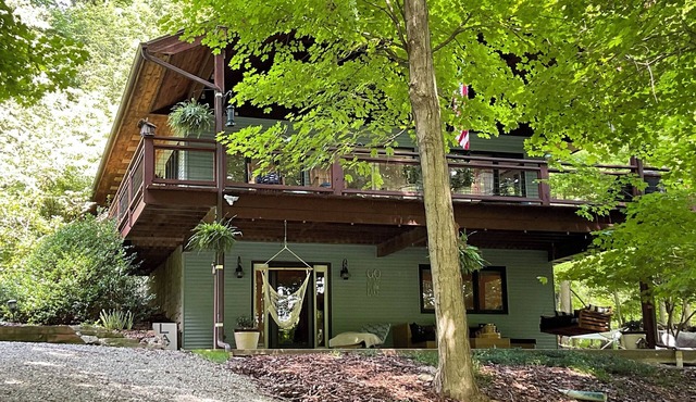 Birds Eye Retreat in Apple Valley Lake, Howard, Ohio