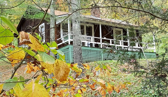 Birds Nest Cabin at historic Healing Springs