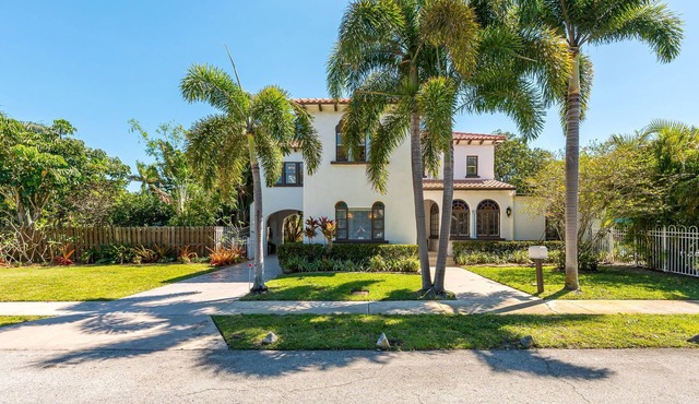 Birds of Paradise - Historic Spanish Estate