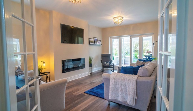 Birkdale Retreat is a 5 minute walk to Royal Birkdale Golf Club