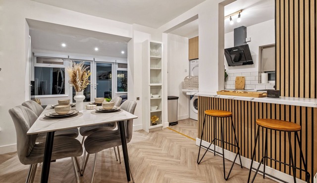 Birmingham Cosy luxe house 2 bed hot tub