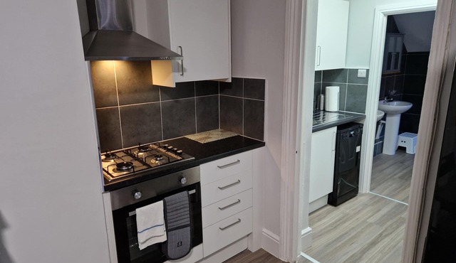 Birtley's Amethyst, 3 Bedroom Apt ,sleeps 6 Guest