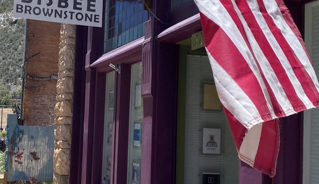 Bisbee Brownstone Suites