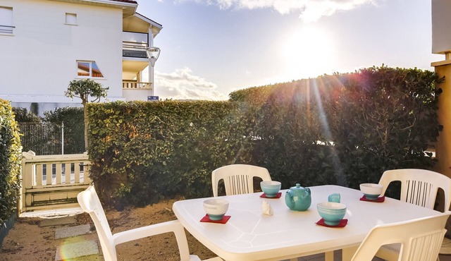 Biscarrosse: Appartement T3, 2 Chambres, Terrasse, Parking Privé à 50m de la Plage