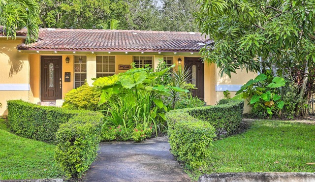 Biscayne Park Vacation Rental w/Yard!
