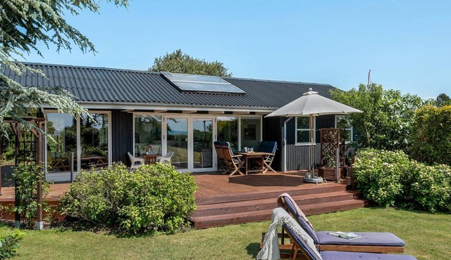 "Bisera" - 150m from the sea by Interhome