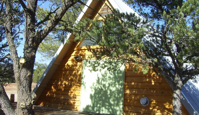 Bishop's Ridge Cabins/Camp