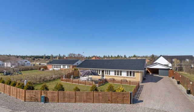 "Bitta" - 500m from the sea by Interhome