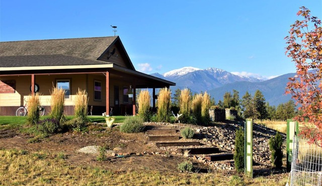 Bitterroot Sky Cottage-What A View!