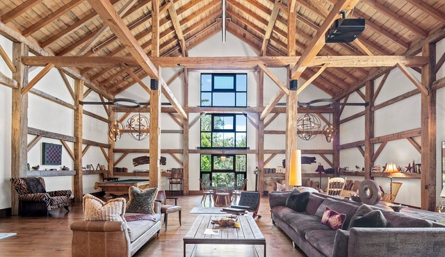 Bixby Creek Ranch: Luxurious Family Compound with Panoramic Ocean Views