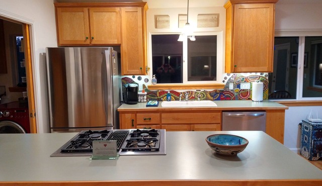 Bixel Bungalow- Cottage in Gold Rush Columbia