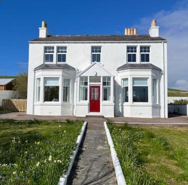 Bixter House - a spacious self-catering property