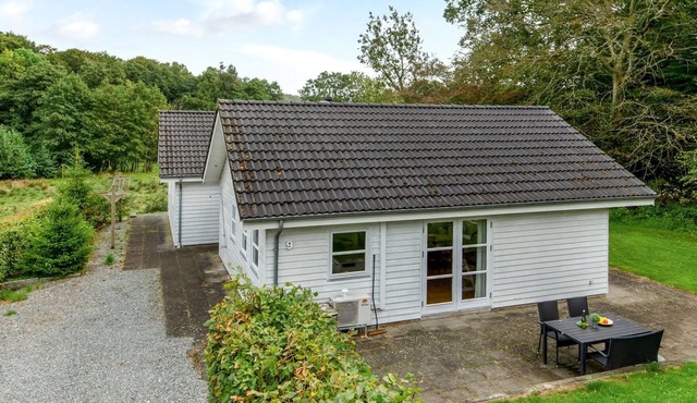 "Bjerund" - 250m from the sea by Interhome
