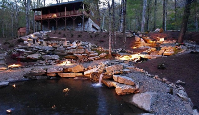 Black Bear Falls - Log Cabin Retreat w/Waterfalls, Mountain Views & Game Room