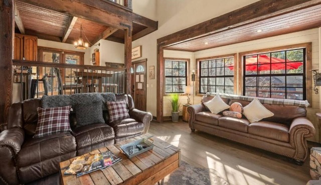 Black Bear Lodge at Moonridge