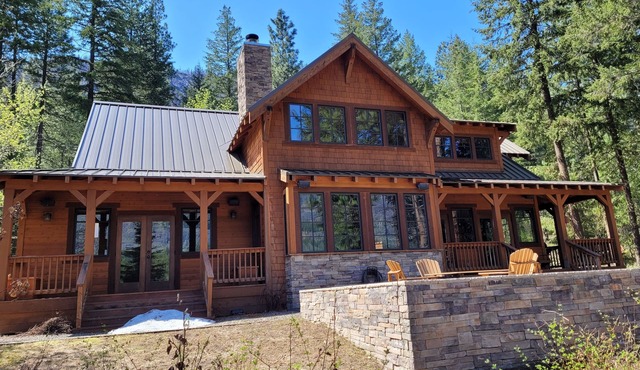 Black Bear Lodge-Mazama, WA, on the Ski Trail, Access to Community Pool&Hot Tub
