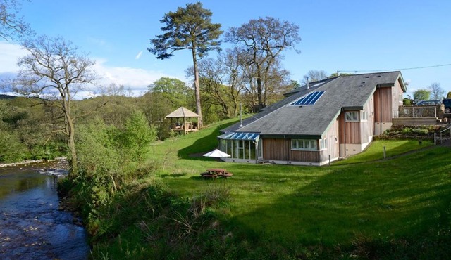 Black Burn Lodge B & B