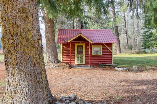 Black Diamond Guest Ranch Cabin with Lodge Access!