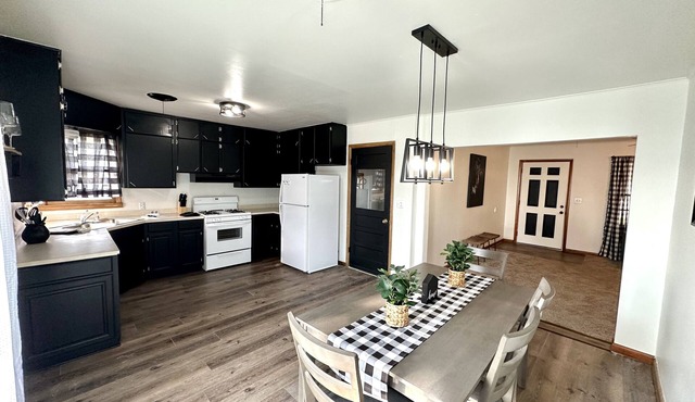 Black Horse Adobe, New Listing, Great Location