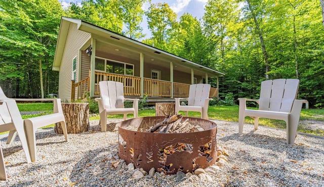 Black Lake Cottage, near Onaway & Cheboygan