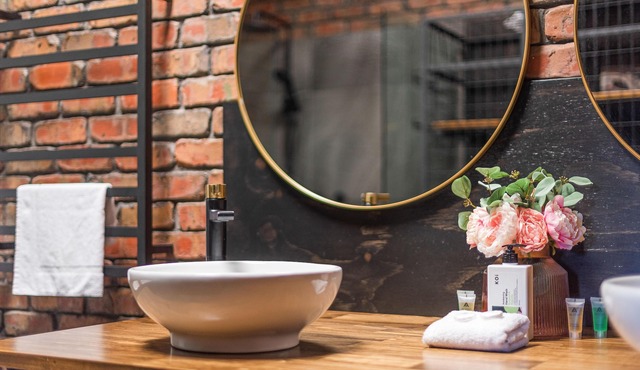 Black Pearl ~ Aldinga Beach - Flaunting Industrial-Chic Design with a Colourful Flair ~ C21