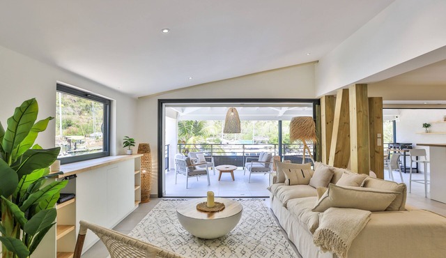 Black Pearl Marina View nAu Coeur de la Marina