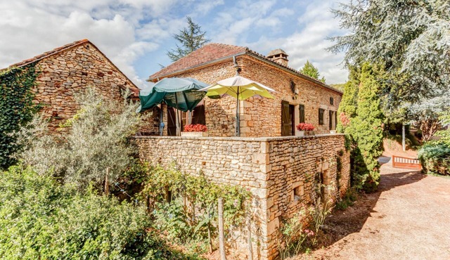 BLACK PERIGORD STONE HOUSE
