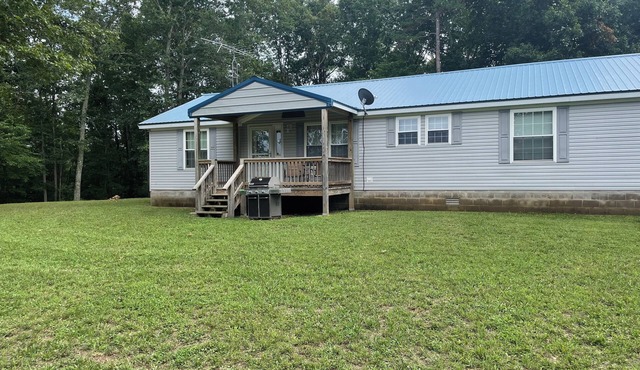 Black River Retreat 5 Minutes from Jeff’s Canoe Rental/K Bridge