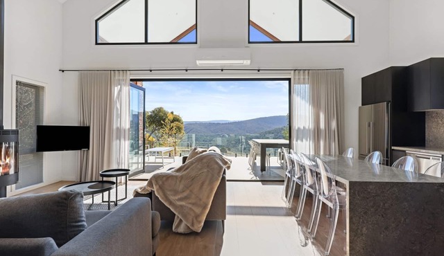 Black Tusk - Merrijig - Sleeps 8