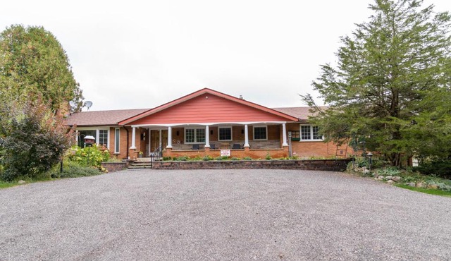 Black Water Golf Villa