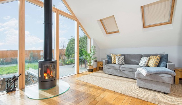 Blackberry Cottage, Holiday Cottage Solva, Sleeps 4, 2 bedrooms, bathrooms