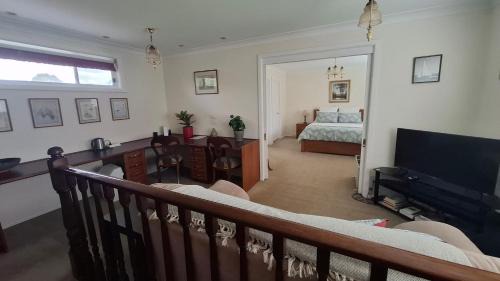 Blackburn Lake Bed and Breakfast