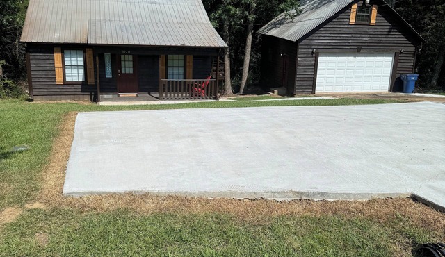 Blackjack Cabin at Sardis Lake