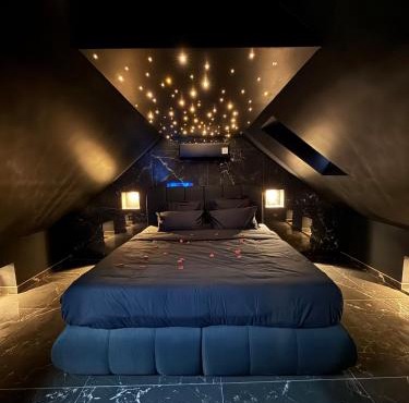 BlackRoom - Balnéo - Ciel étoilé