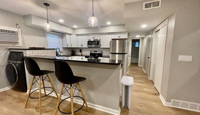 Blackstone & UNMC, Midtowm Charm