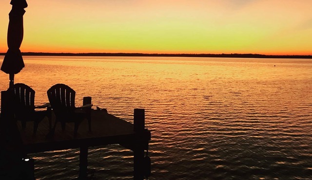 Blackwater Bay Getaway