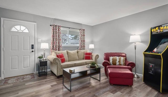Blair's Charming 3 Bedroom House in O'Fallon